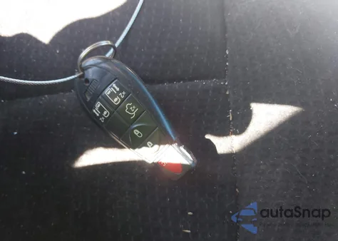 2013 Dodge Grand Caravan Sxt z USA, uszkodzony, nr VIN 2C4RDGCG4DR739333